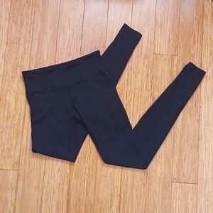 Lululemon Mid Rise Full Length Black Leggings Size 4